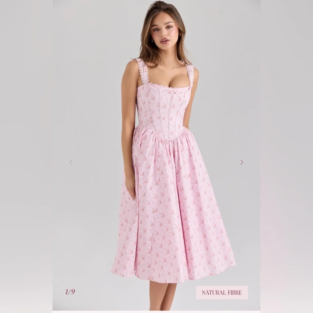 House of CB Pink Floral Lace Dress - Picture 6 of 6
